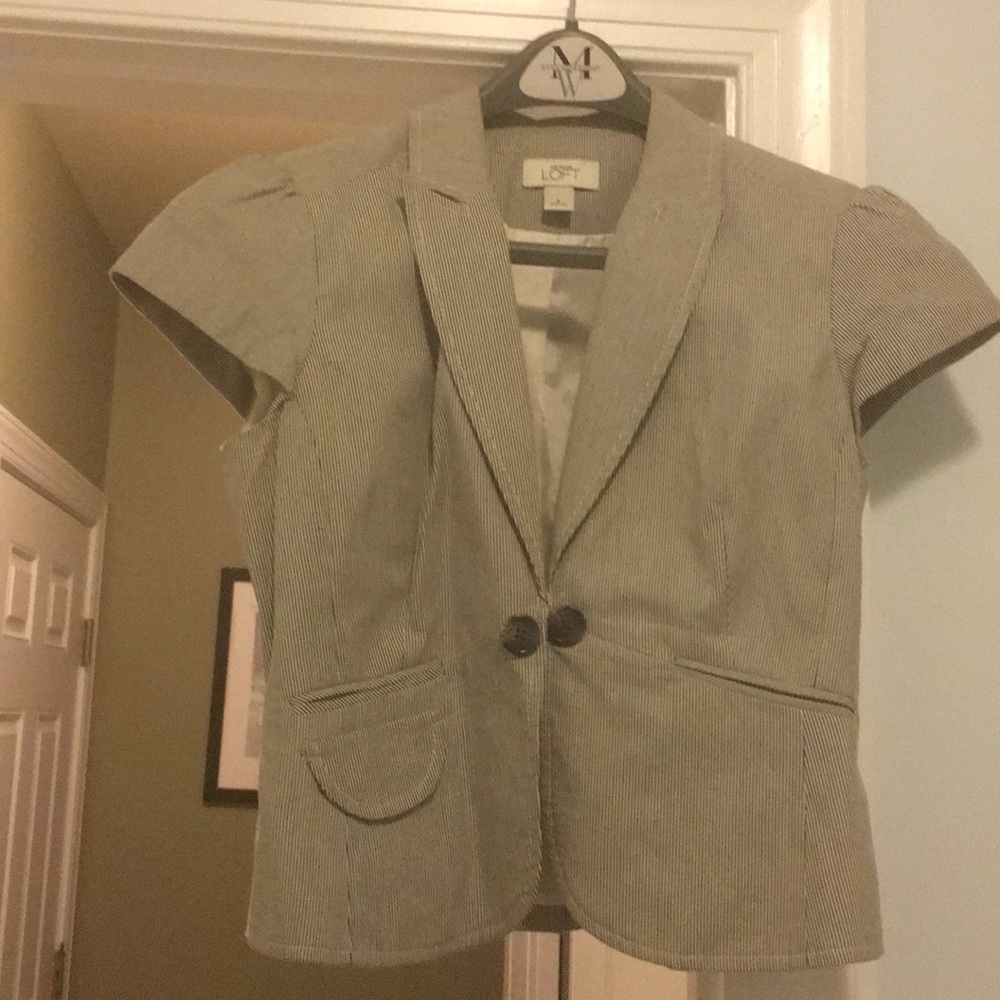 Anne Taylor loft striped short sleeved blazer